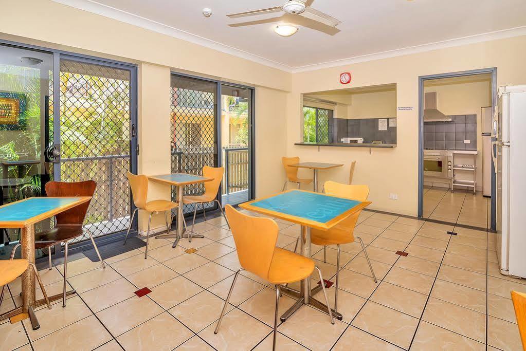 Arrival Lodge Hostel Accommodation Gold Coast Ngoại thất bức ảnh